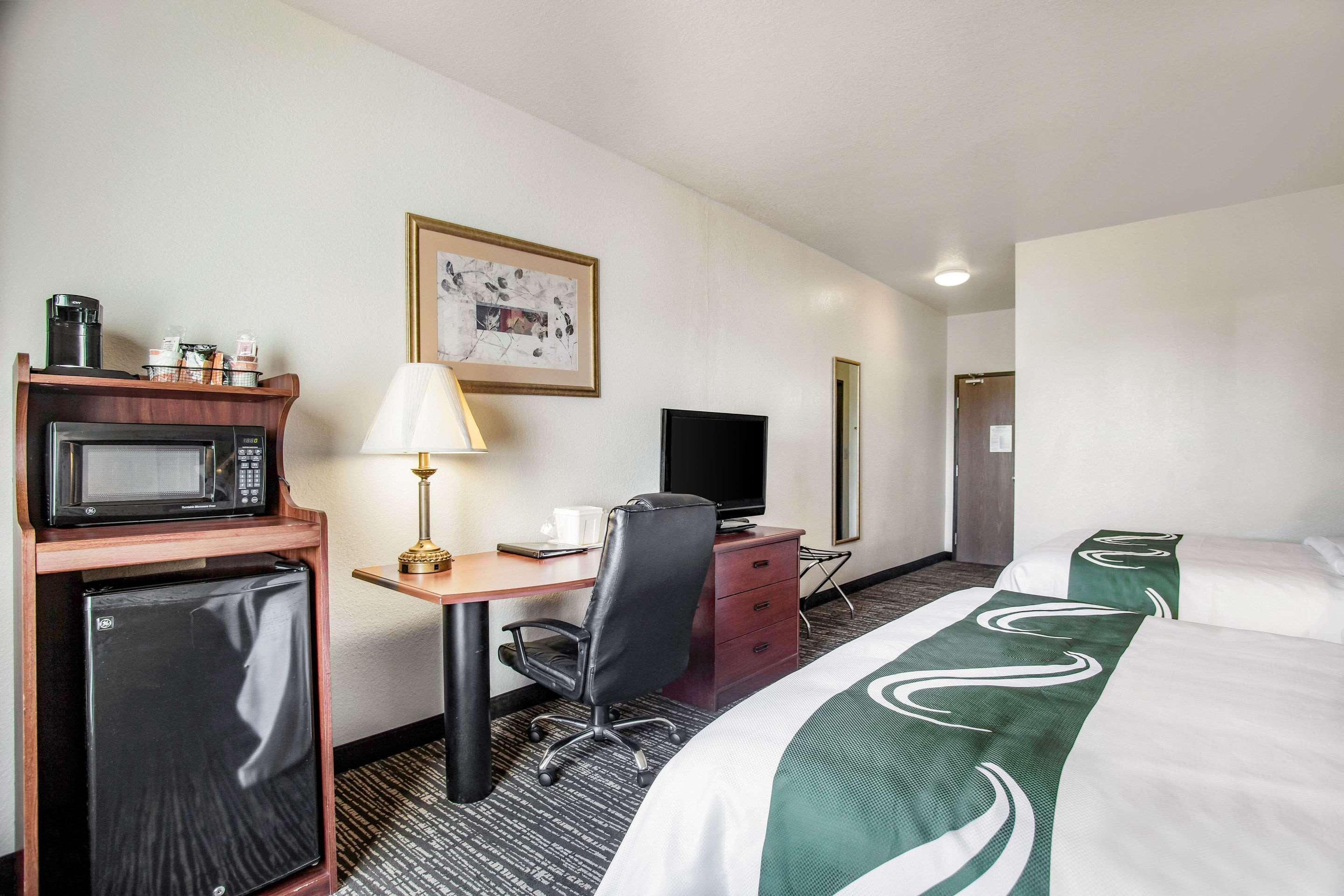 Quality Inn Parsons North Exterior photo