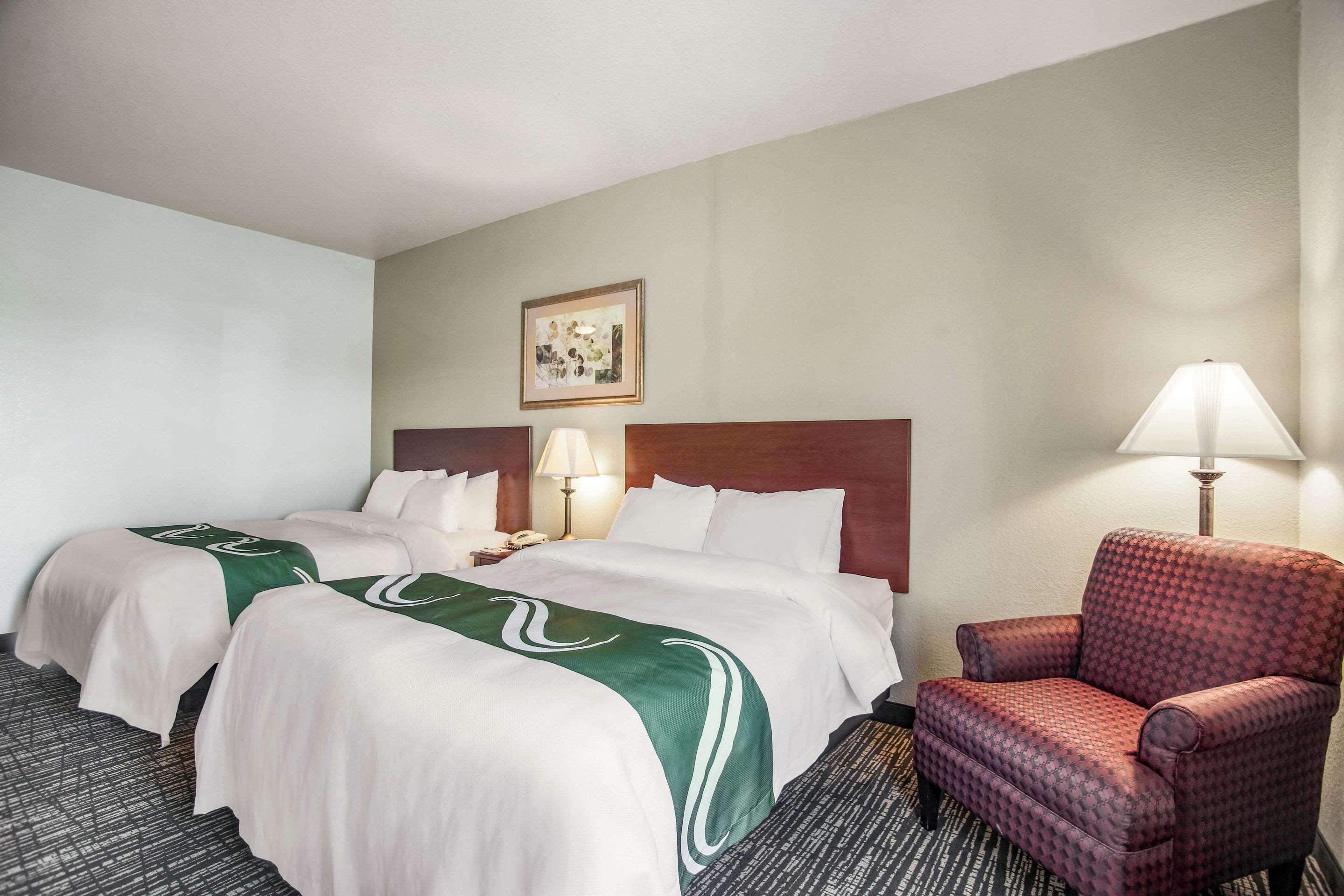 Quality Inn Parsons North Exterior photo